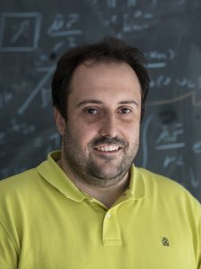 Antonio-Isaac-Fernandez-Dominguez-Becas-Leonardo-Ciencias-Basicas-2019