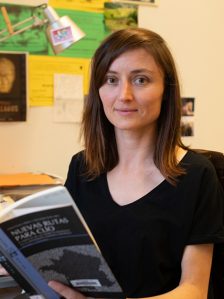 Núria-Araüna-Baró-Beca-Leonardo-Comunicación-y-Ciencias-de-la-Información-2019