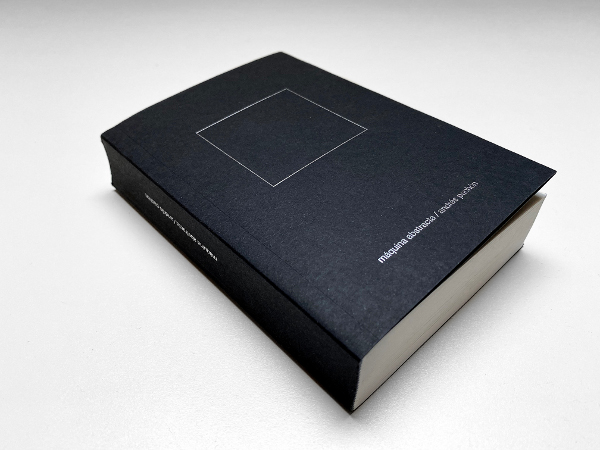 Máquina abstracta (book) Paperback format and silver stamping, 320 pages, 135 illustrations, 10,5x15 cm. 2020