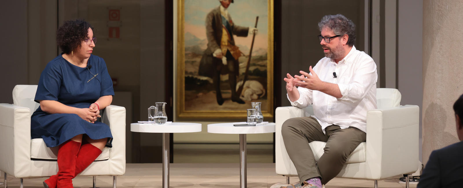 Conversación entre Najat El Hachmi y Sergio del Molino en la Fundación BBVA dentro del ciclo Diálogos entre creadores. ©KIKE PARA.