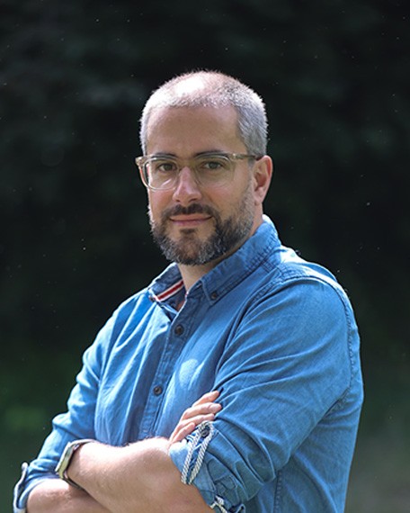 Carlos Antón Solanas, Investigador Principal de un proyecto de “Atracción de talento CAM” en el Departamento de Física de Materiales de la Universidad Autónoma de Madrid. Beneficiario Becas Leonardo a Investigadores en Física 2023.